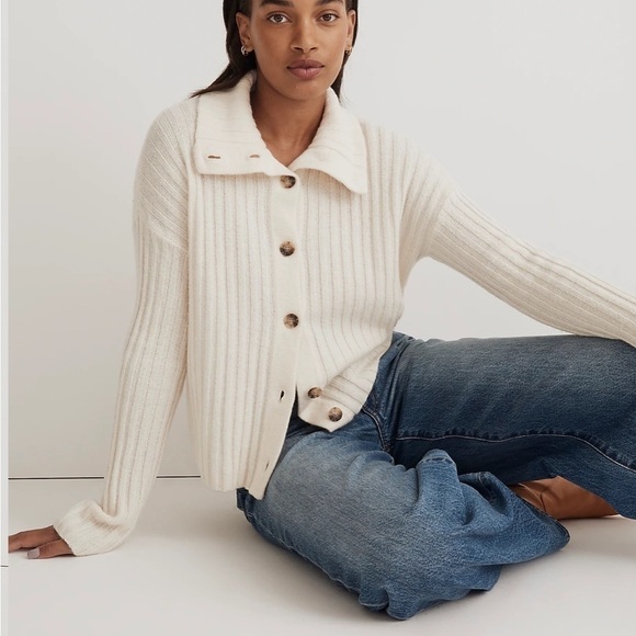 Madewell Oversize-Collar Cardigan Sweater - Picture 5 of 9